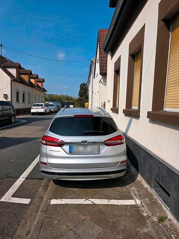 Gebraucht Ford Mondeo 187 PS (137 kW) 2019 Silber Kombi