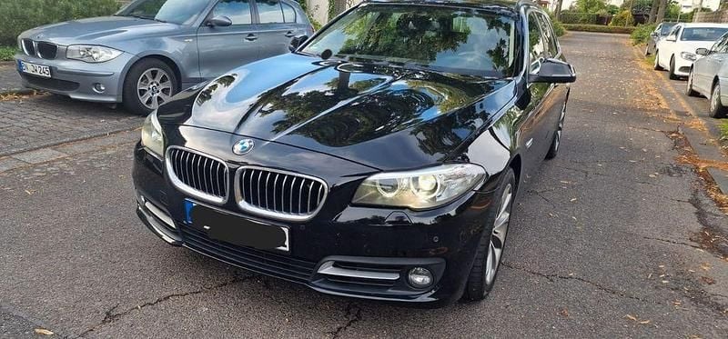 Schwarz Gebraucht 2016 BMW 520 Kombi | 13.690 € (Guter Preis) - Bild 1/4