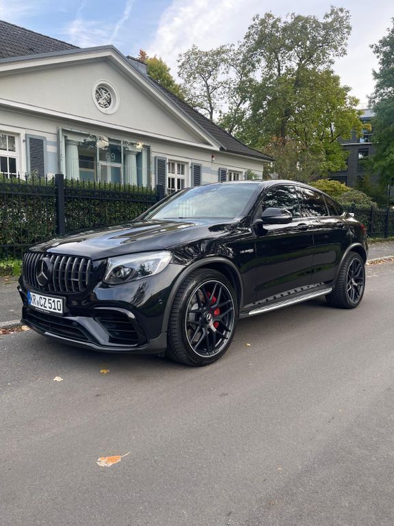 Schwarz Gebraucht 2018 Mercedes GLC63 AMG AMG Coupé | 49.900 € (Fairer Preis) - Bild 1/4