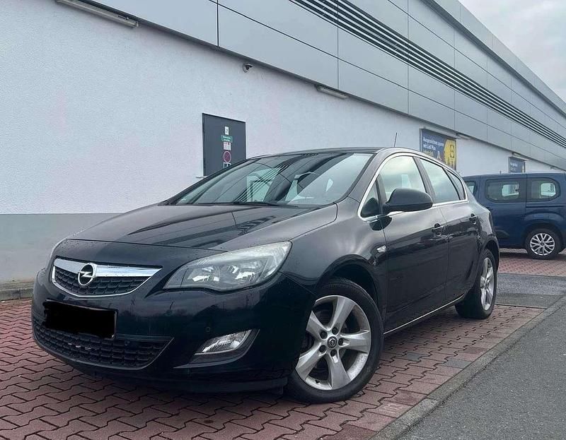 Gebraucht Opel Astra Sport 179 PS (131 kW) 2010 Schwarz Kleinwagen