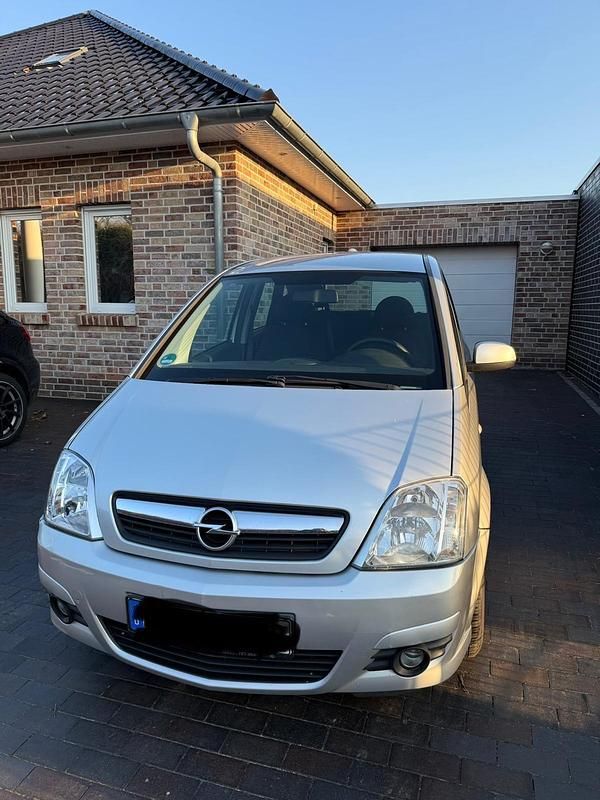 Gebraucht Opel Meriva 95 PS (69 kW) 2008 Silber Van / Kleinbus