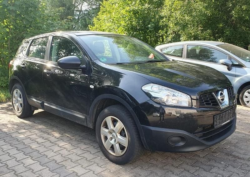 Schwarz Gebraucht 2012 Nissan Qashqai SUV | 5.500 € (Superpreis) - Bild 1/4
