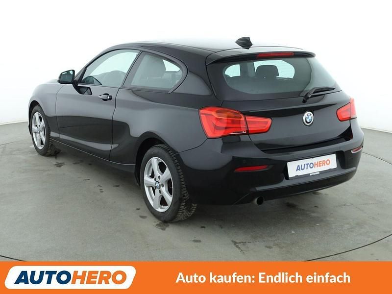 Gebraucht BMW 116 Advantage 109 PS (80 kW) 2015 Schwarz Kleinwagen