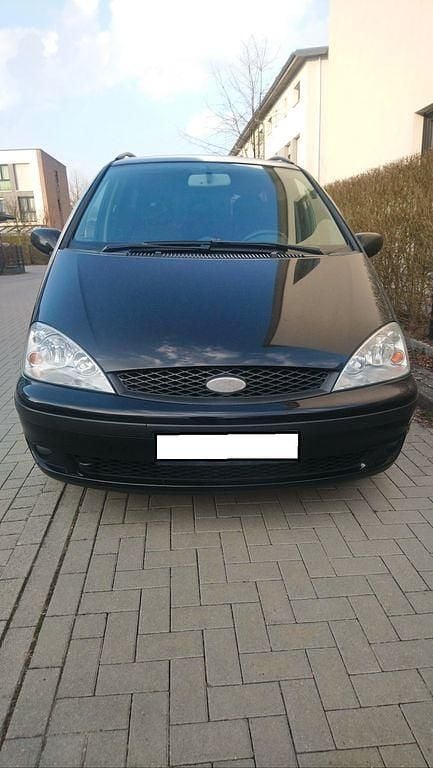 Gebraucht Ford Galaxy Ghia 116 PS (85 kW) 2002 Schwarz Van / Kleinbus