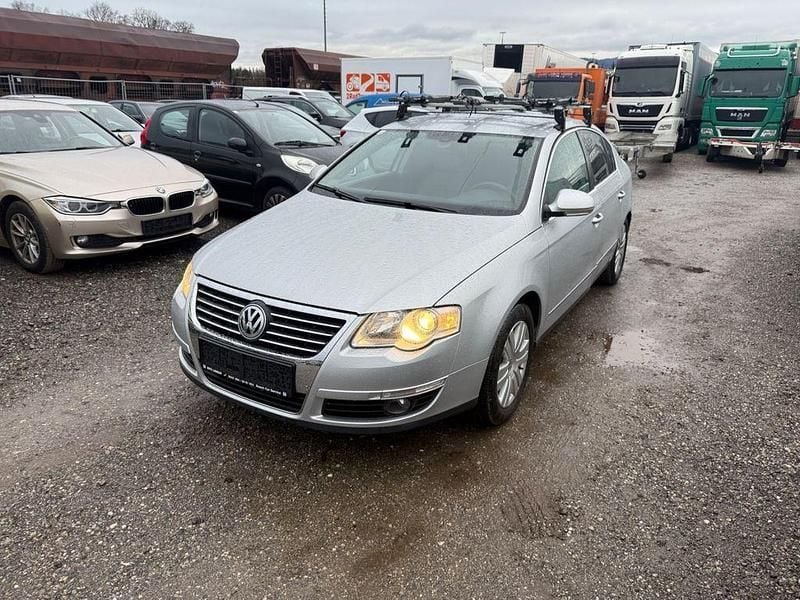 Gebraucht VW Passat Highline 150 PS (110 kW) 2005 Silber Limousine