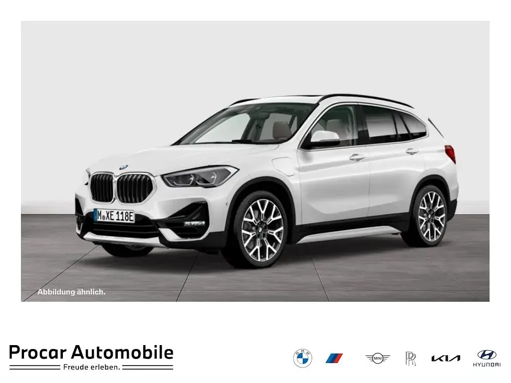 Begagnad BMW X1 Sport Line 125 HK (91 kW) 2021 SUV