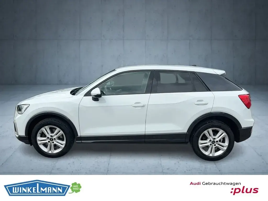 Gebraucht Audi Q2 Advanced Plus 150 PS (110 kW) 2022 Weiß SUV