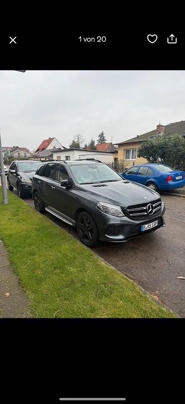 Andere farben Gebraucht 2015 Mercedes GLE350 AMG line SUV | 26.000 € (Guter Preis) - Bild 1/4
