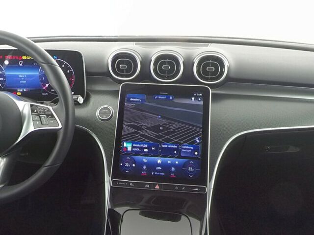 Gebraucht Mercedes C180 Avantgarde 170 PS (125 kW) 2023 Schwarz Kombi
