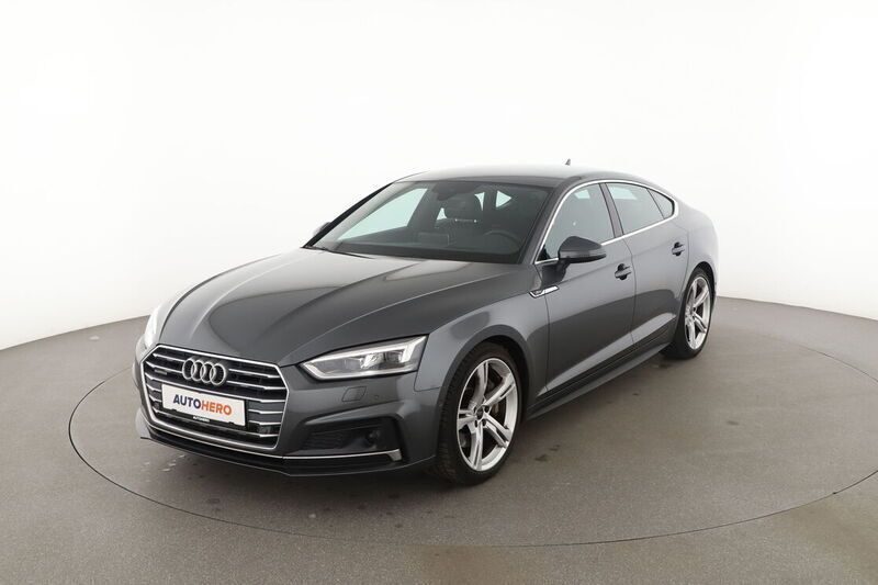 Grau Gebraucht 2017 Audi A5 Sportback Sport Limousine | 26.140 € (Teuer) - Bild 1/4