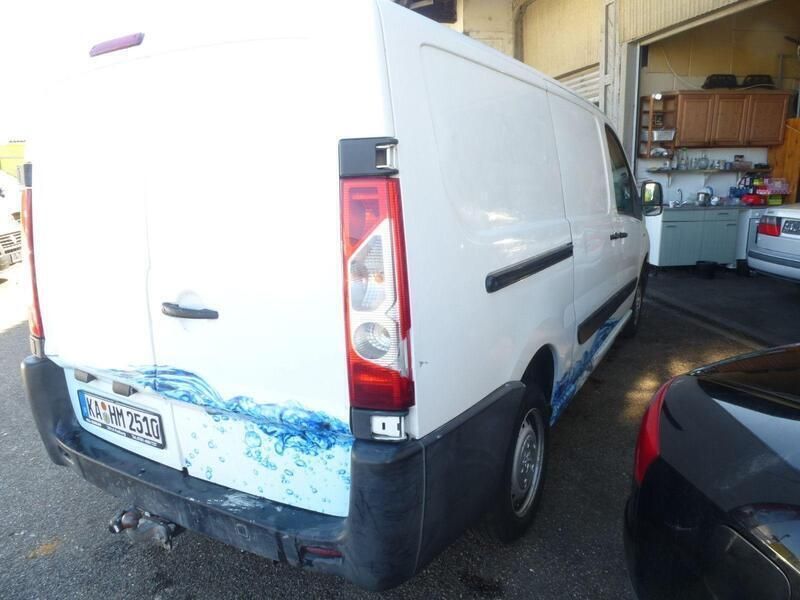 Gebraucht Peugeot Expert 90 PS (66 kW) 2013 Weiß Van