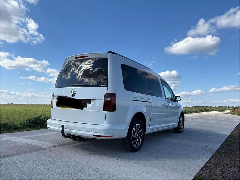 Gebraucht VW Caddy Highline 150 PS (110 kW) 2019 Weiß Van / Kleinbus