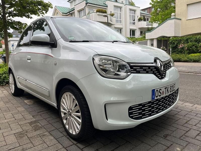Weiß Gebraucht 2021 Renault Twingo Vibes Kleinwagen | 9.999 € (Superpreis) - Bild 1/4