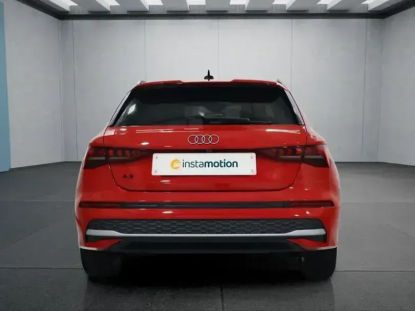 Gebraucht Audi A3 e-tron 204 PS (150 kW) 2025 Rot Kleinwagen