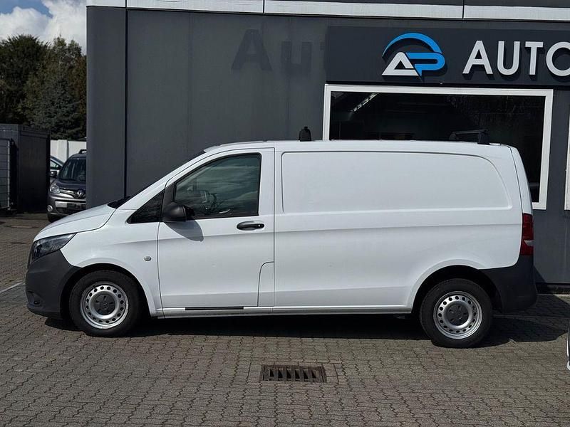 Gebraucht Mercedes Vito 102 PS (75 kW) 2020 Weiß Van