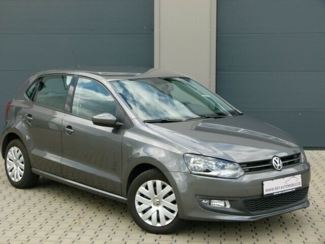 Gebraucht VW Polo Comfortline 105 PS (77 kW) 2010 Grau metallic Limousine