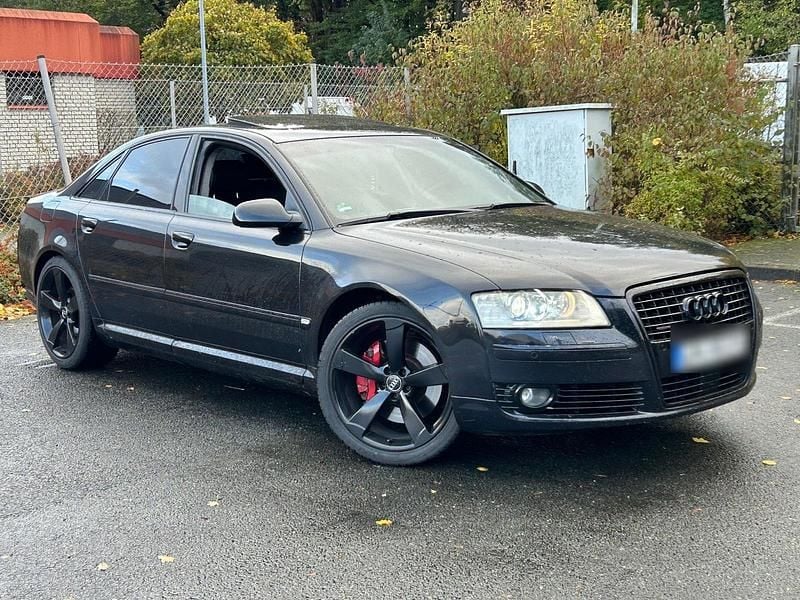 Schwarz Gebraucht 2006 Audi A8 Comfort Limousine | 7.500 € (Fairer Preis) - Bild 1/4