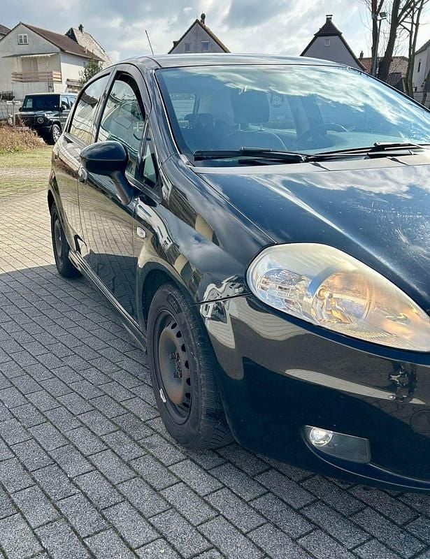 Gebraucht Fiat Grande Punto 120 PS (88 kW) 2008 Schwarz Kleinwagen