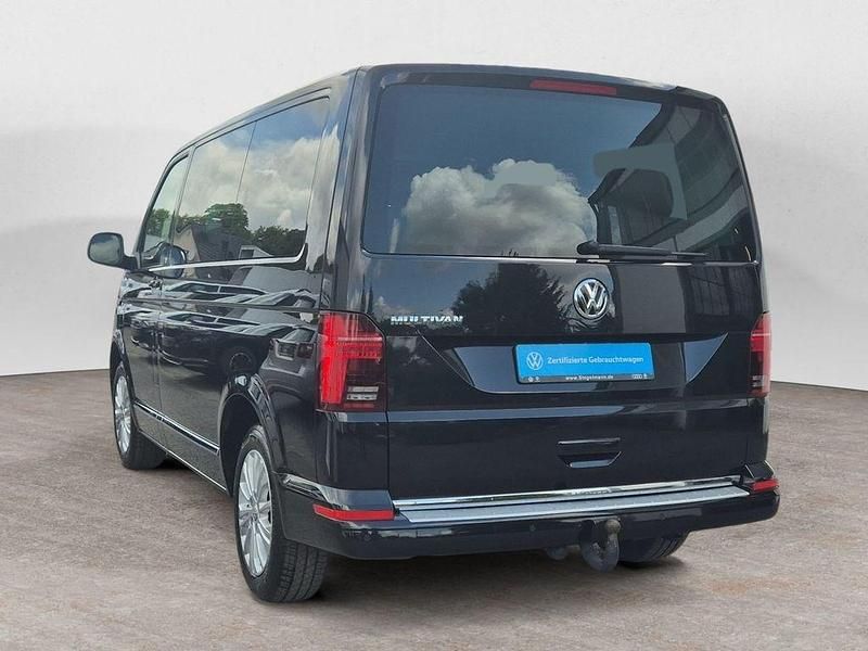 Gebraucht VW Multivan Generation Six 150 PS (110 kW) 2022 Schwarz Van