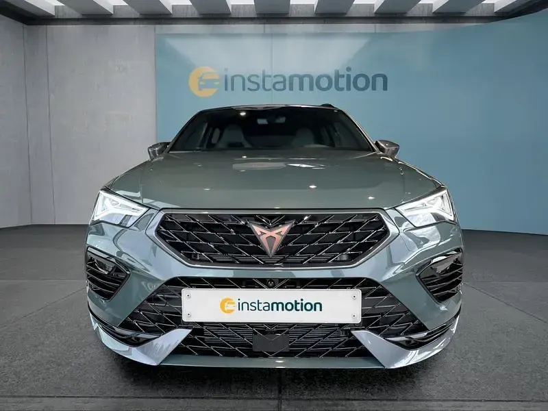 Neu Cupra Ateca 150 PS (110 kW) 2026 Grün SUV
