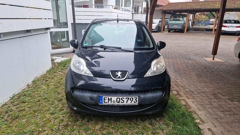 Schwarz Gebraucht 2009 Peugeot 107 Filou Kleinwagen | 2.000 € (Guter Preis) - Bild 1/4