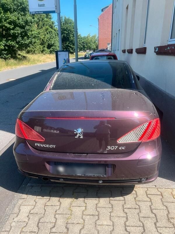Andere außenfarben Gebraucht 2004 Peugeot 307 CC Cabrio | 1.200 € (Superpreis) - Bild 1/4