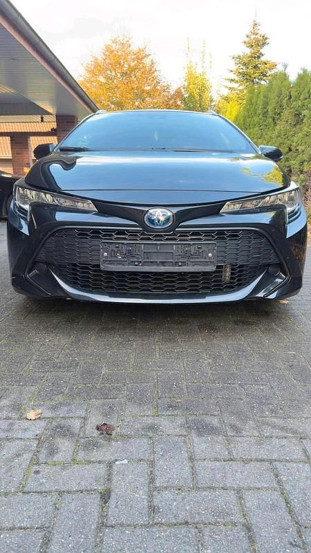 Gebraucht Toyota Corolla 98 PS (72 kW) 2022 Schwarz Kombi