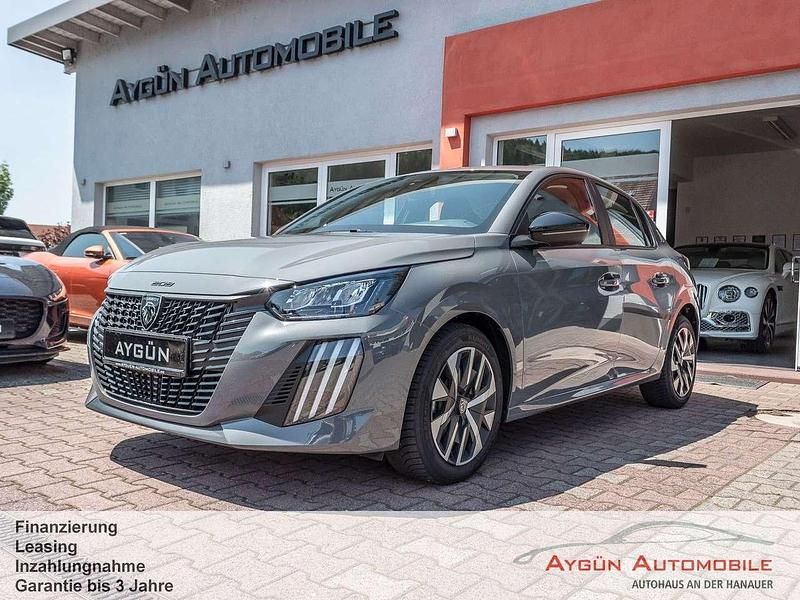 Selenium grau Gebraucht 2024 Peugeot 208 Active Kleinwagen | 14.495 € (Superpreis) - Bild 1/4