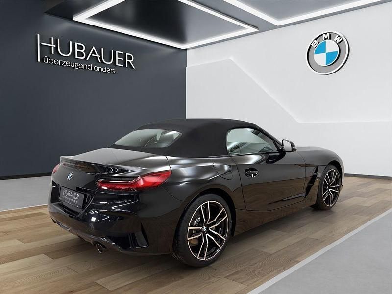 Neu BMW Z4 M Sport 258 PS (189 kW) 2025 Schwarz Cabrio