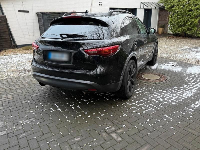 Gebraucht Infiniti QX70 390 PS (286 kW) 2016 Schwarz SUV