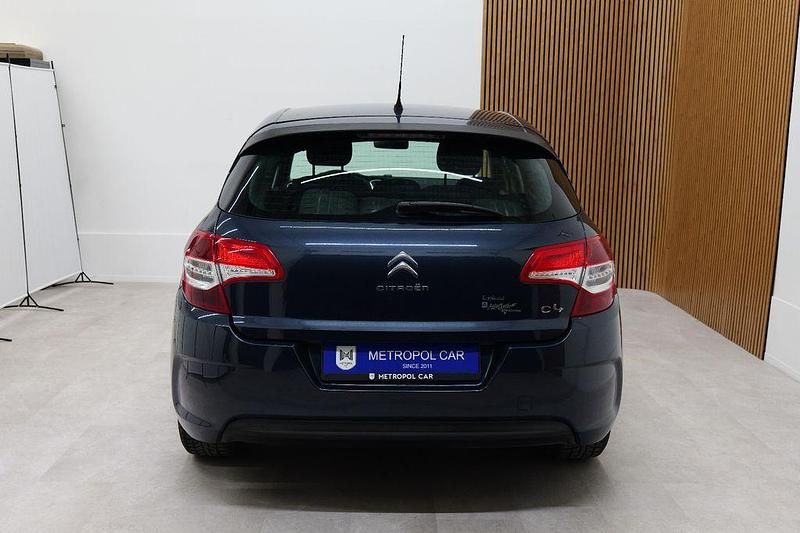Gebraucht Citroën C4 Attraction 95 PS (69 kW) 2011 Blau Limousine