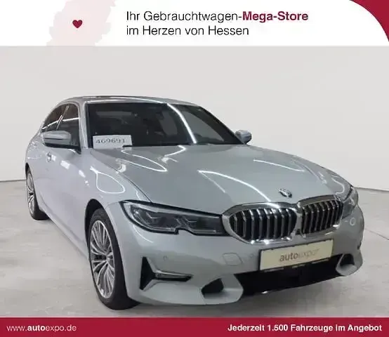Gebraucht BMW 330 Luxury Line 258 PS (189 kW) 2020 Limousine