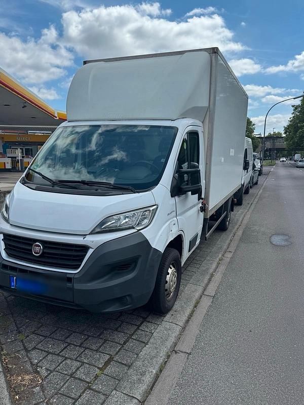 Weiß Gebraucht 2017 Fiat Ducato Van | 11.500 € - Bild 1/4