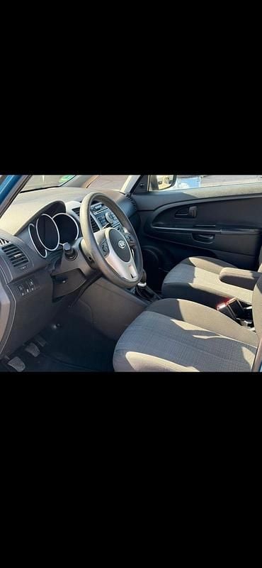 Gebraucht Kia Venga 90 PS (66 kW) 2010 Kleinwagen