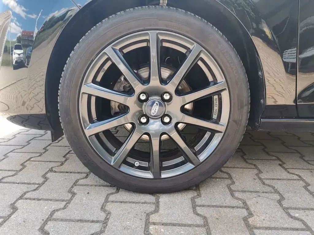 Gebraucht Ford Fiesta Cool & Connect 75 PS (55 kW) 2021 Schwarz Kleinwagen