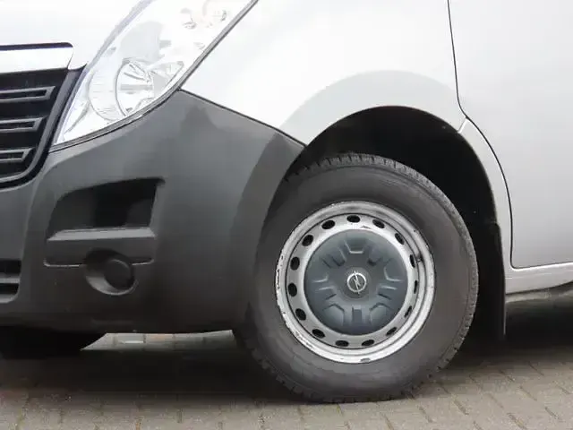 Gebraucht Opel Movano 170 PS (125 kW) 2017 Silber Van