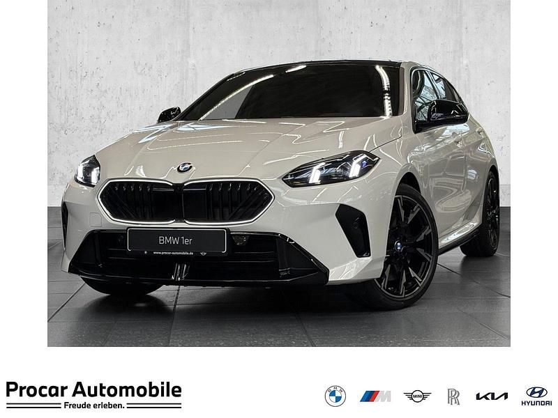 Weiß Neu 2025 BMW 120 Performance Kleinwagen | 41.990 € (Teuer) - Bild 1/4