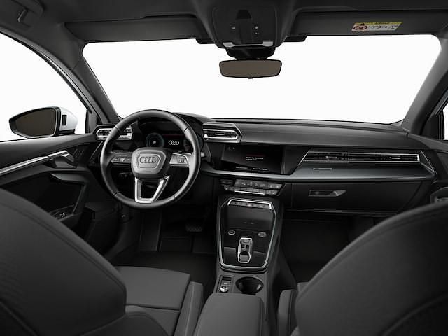 Gebraucht Audi A3 Ambiente 150 PS (110 kW) 2025 Gletscherweiß metallic