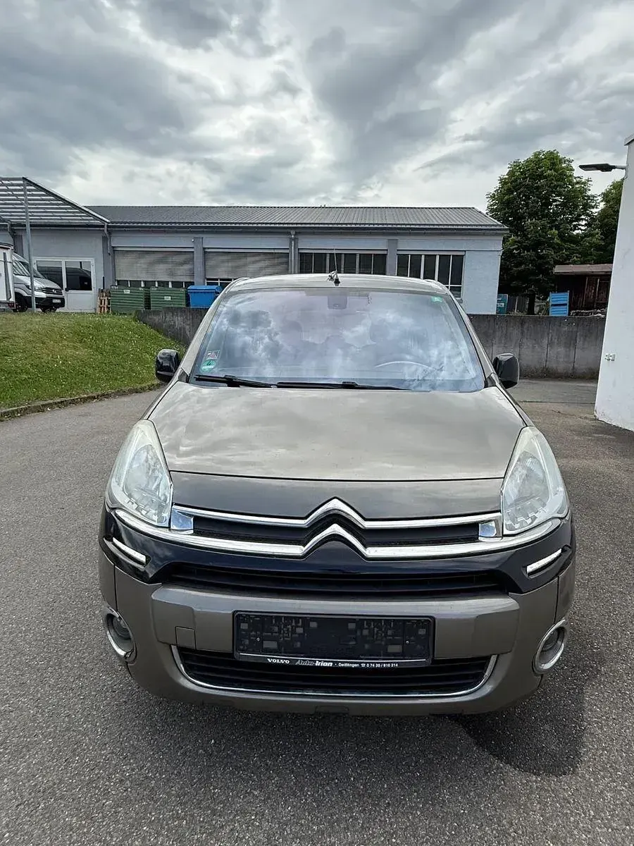 Gebraucht Citroën e-Berlingo SELECTION 114 PS (83 kW) 2013 Braun Kombi