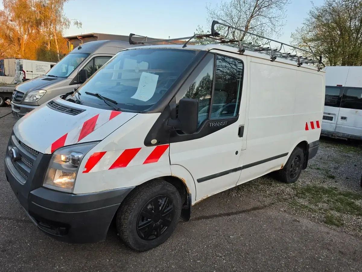 Second-hand Ford Transit 125 CP (91 kW) 2012 Alb Pickup