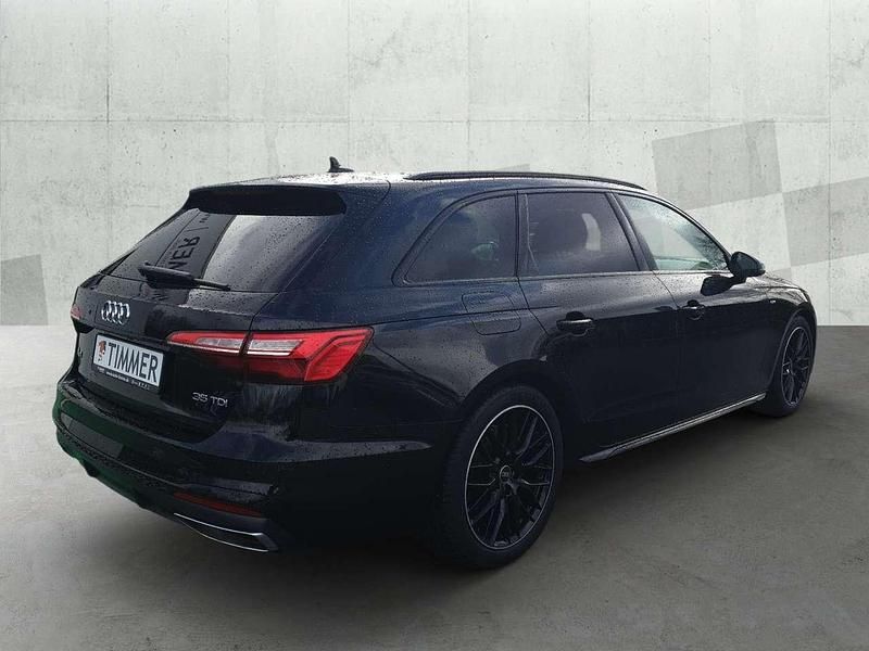 Gebraucht Audi A4 Ambiente 163 PS (119 kW) 2023 Schwarz Limousine