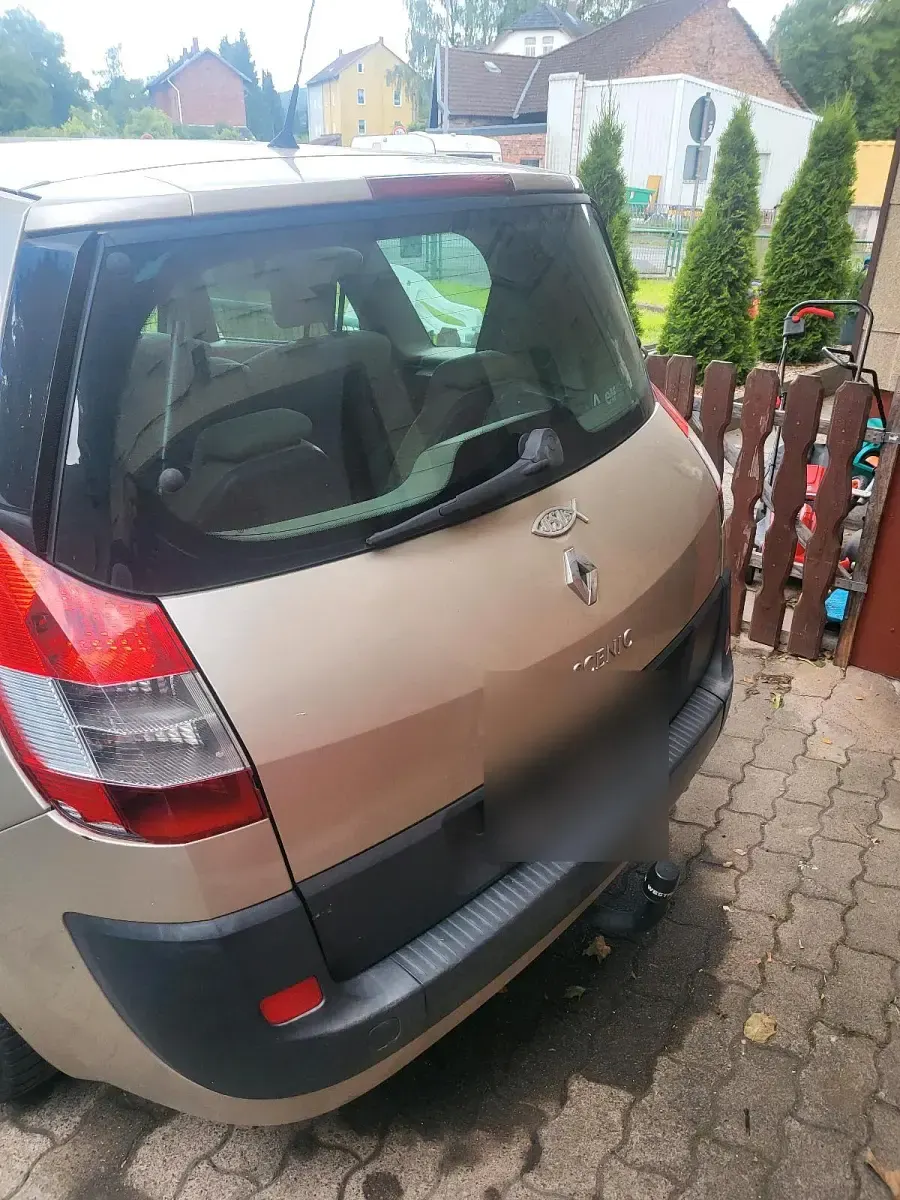 Gebraucht Renault Scenic E-Tech 113 PS (83 kW) 2006 Andere farben Kombi
