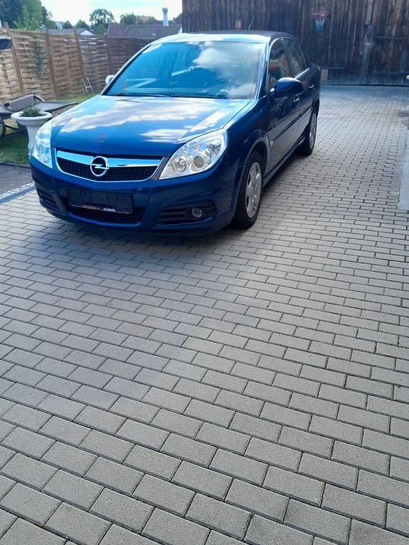 Schwarz Gebraucht 2006 Opel Vectra Edition+ Limousine | 2.100 € (Guter Preis) - Bild 1/4