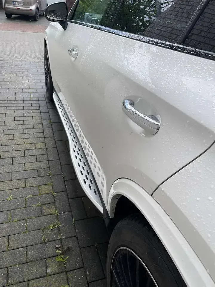 Gebraucht Mercedes GLC220 Advanced 197 PS (144 kW) 2025 Weiß SUV