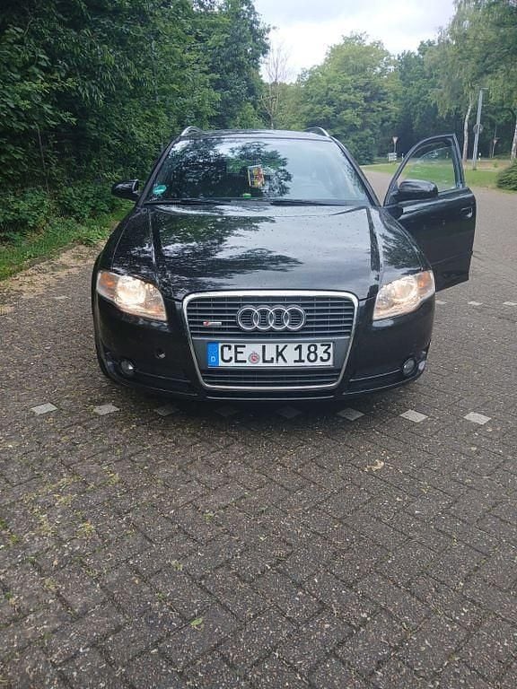Schwarz Gebraucht 2005 Audi A4 Sport Kombi | 3.000 € (Guter Preis) - Bild 1/4