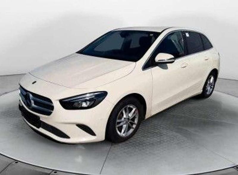 Beige Gebraucht 2021 Mercedes B180 Urban Van / Kleinbus | 14.499 € (Guter Preis) - Bild 1/4