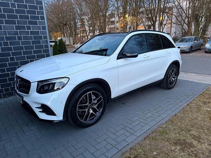 Gebraucht Mercedes GLC220 170 PS (125 kW) 2017 Weiß SUV