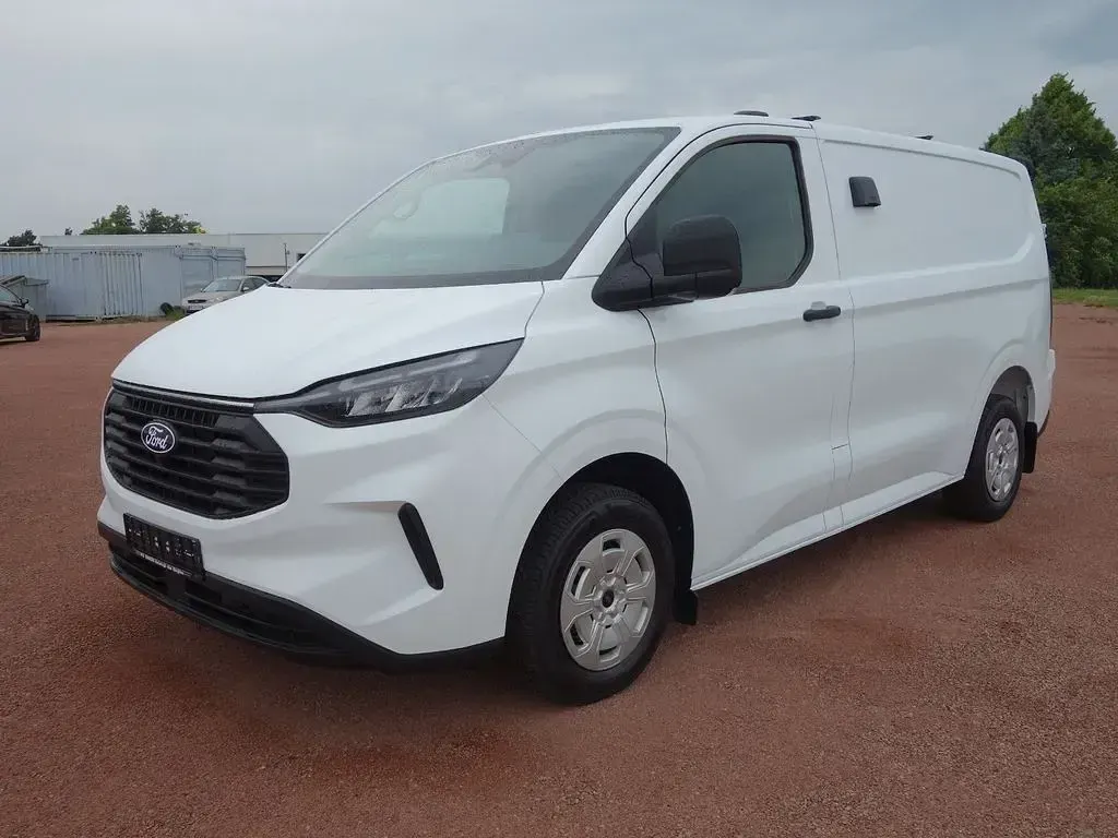 Neu Ford Transit Custom Trend 136 PS (100 kW) 2026 Weiß Limousine