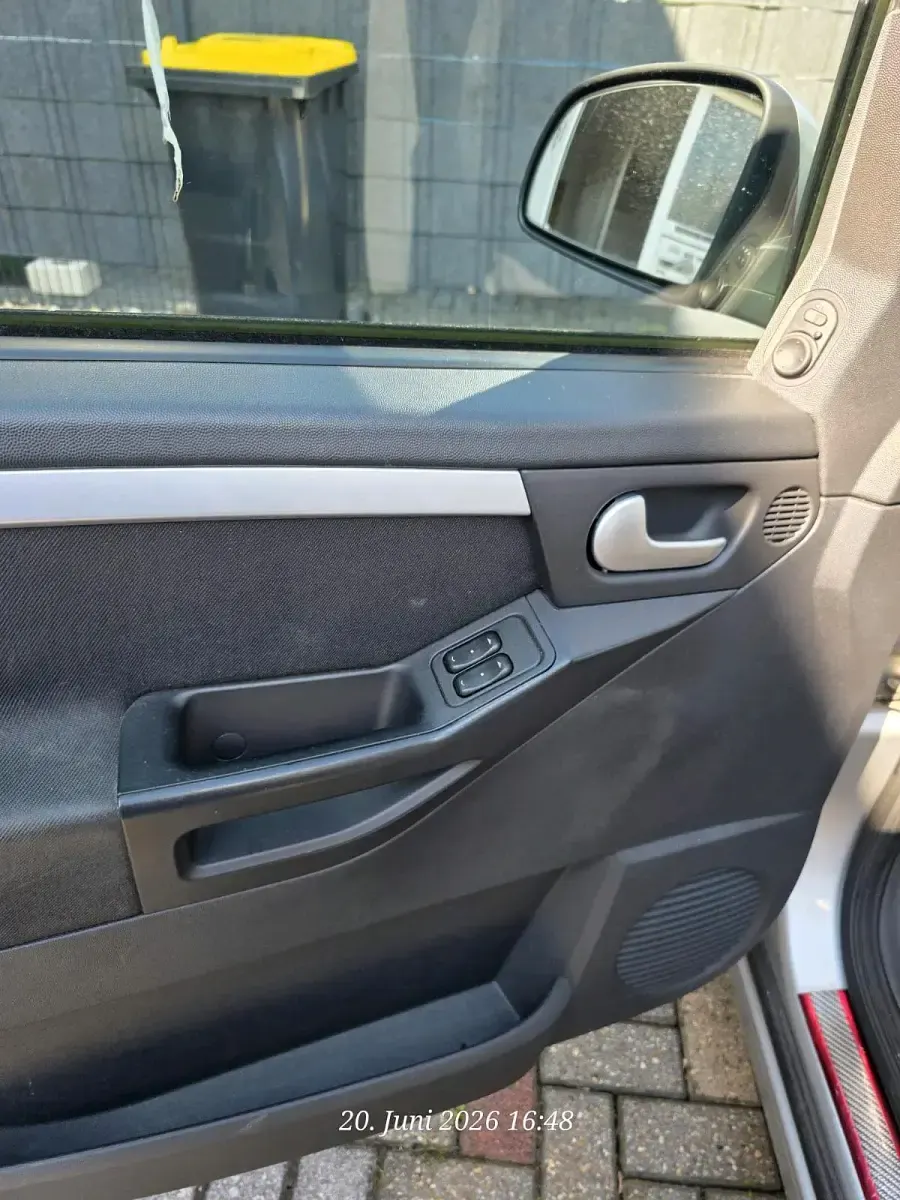 Gebraucht Opel Meriva 101 PS (74 kW) 2004 Grau Van / Kleinbus