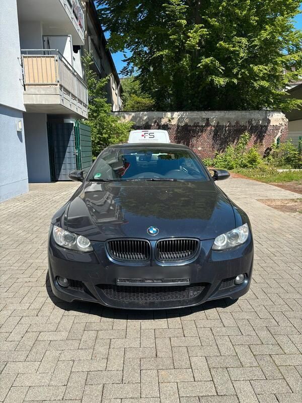 Schwarz Gebraucht 2009 BMW 335 Cabriolet M Sport Cabrio | 13.800 € - Bild 1/4